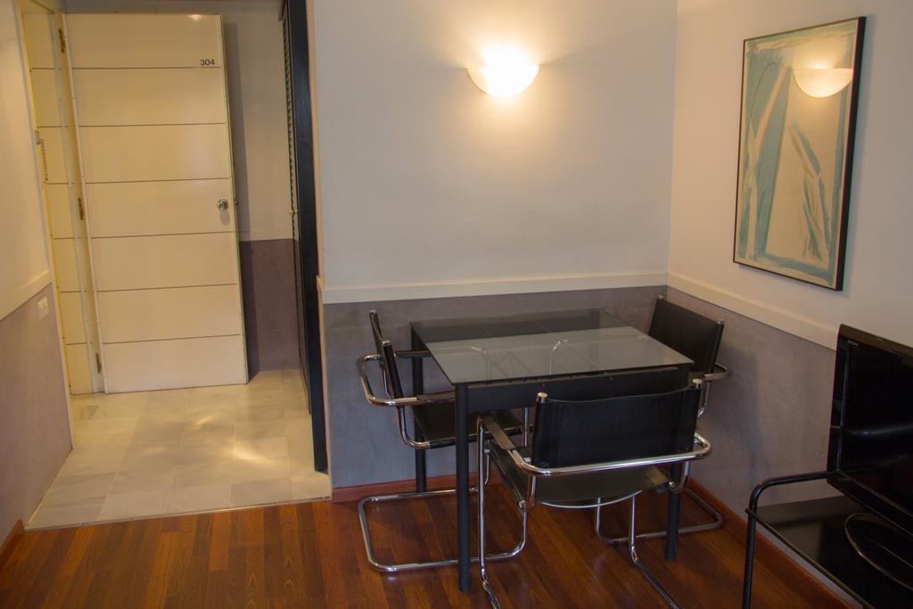 Apartamentos Descartes Barcelona Exterior foto